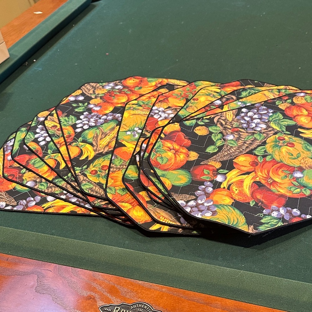 12 placemats fall thanksgiving pumpkin cornucopia orange black yellow  color